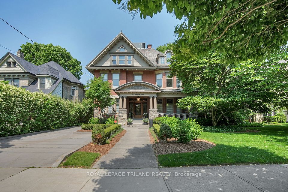512 Colborne