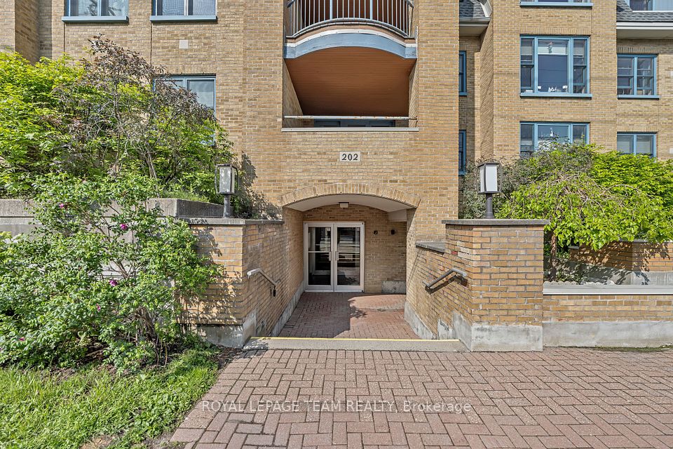 202 Hinchey