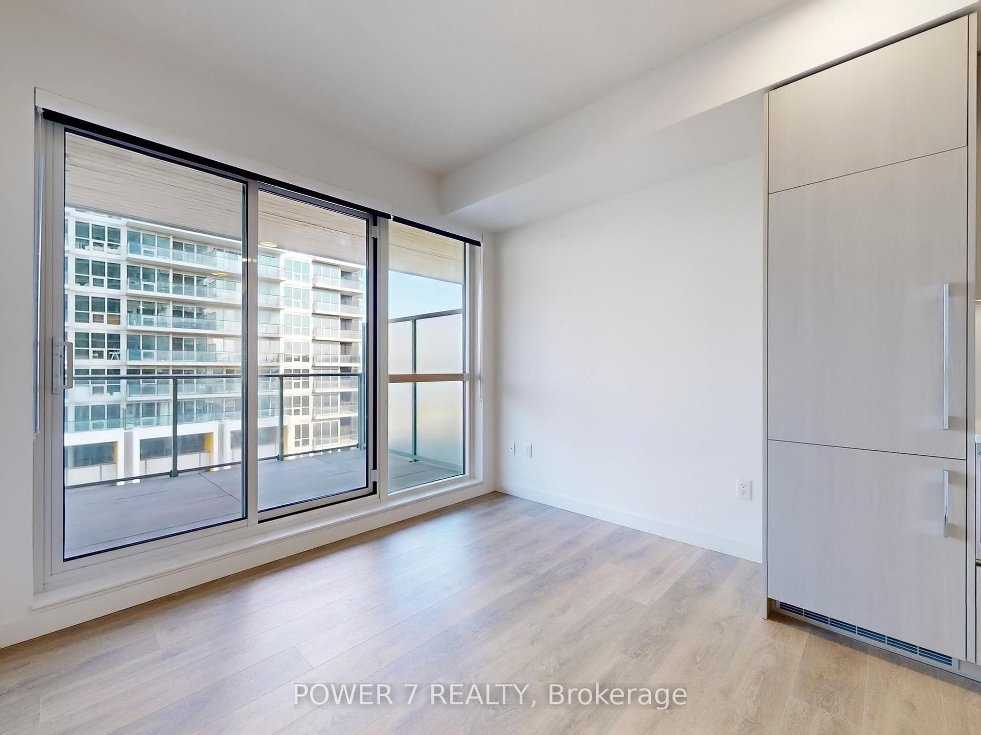 1 Bedroom Condo at 27 McMahon,  Toronto For sale