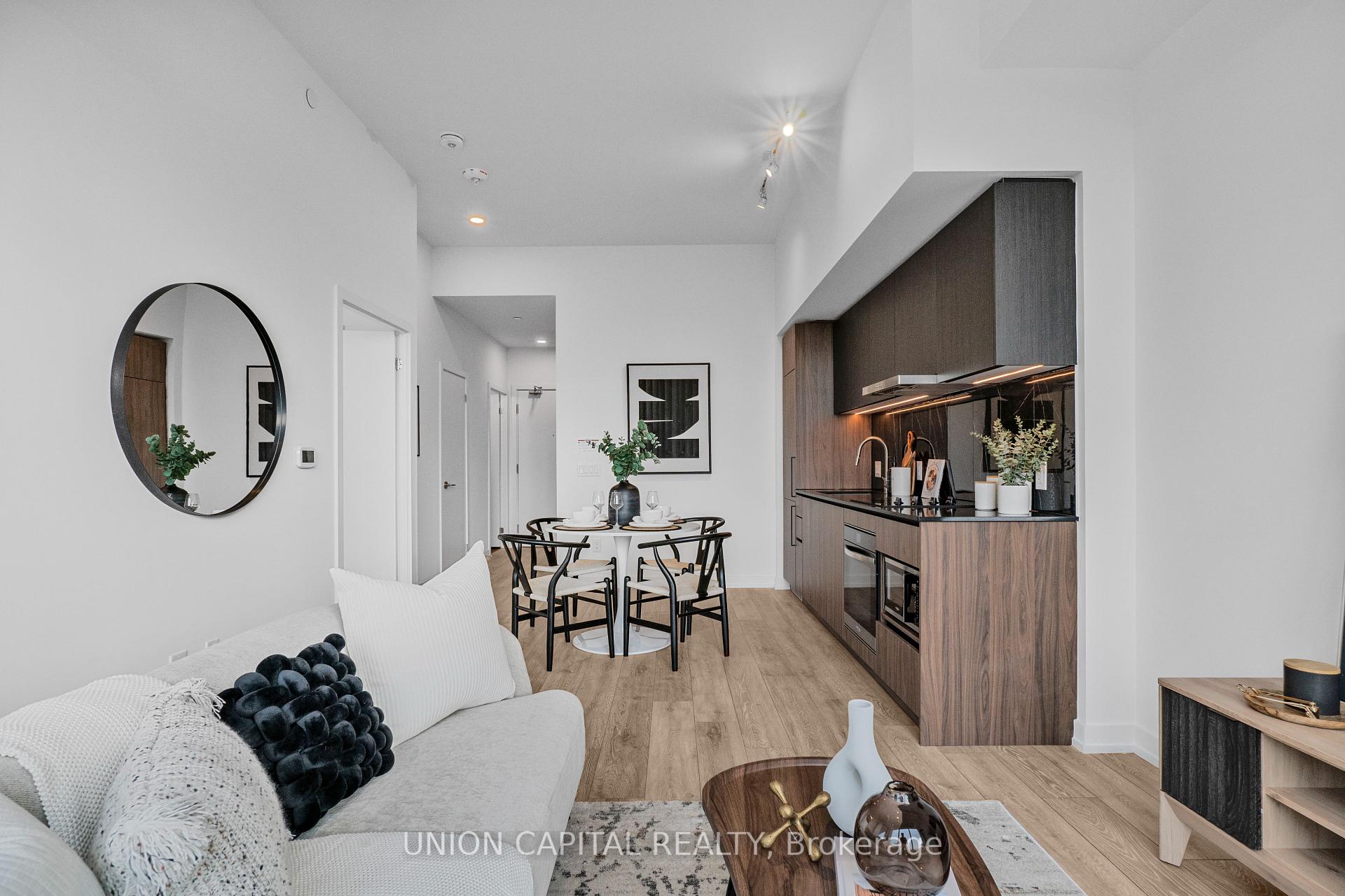 2 Bedrooms Condo at 1100 Sheppard, Toronto For sale