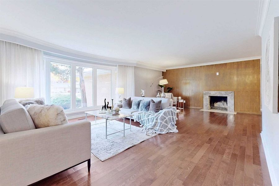 8 Sandfield Road