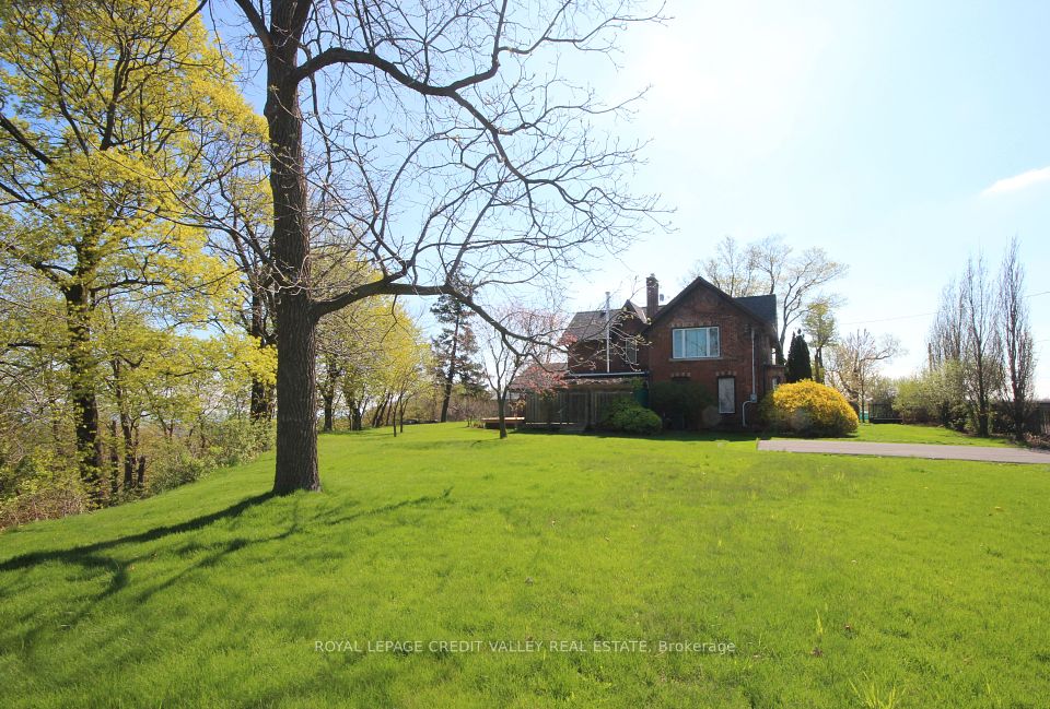 131 Ridge