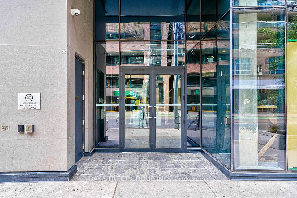 25 Richmond