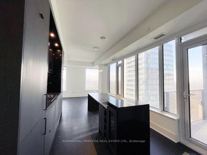 2 Bedrooms Condo at 11 Yorkville, Toronto For sale
