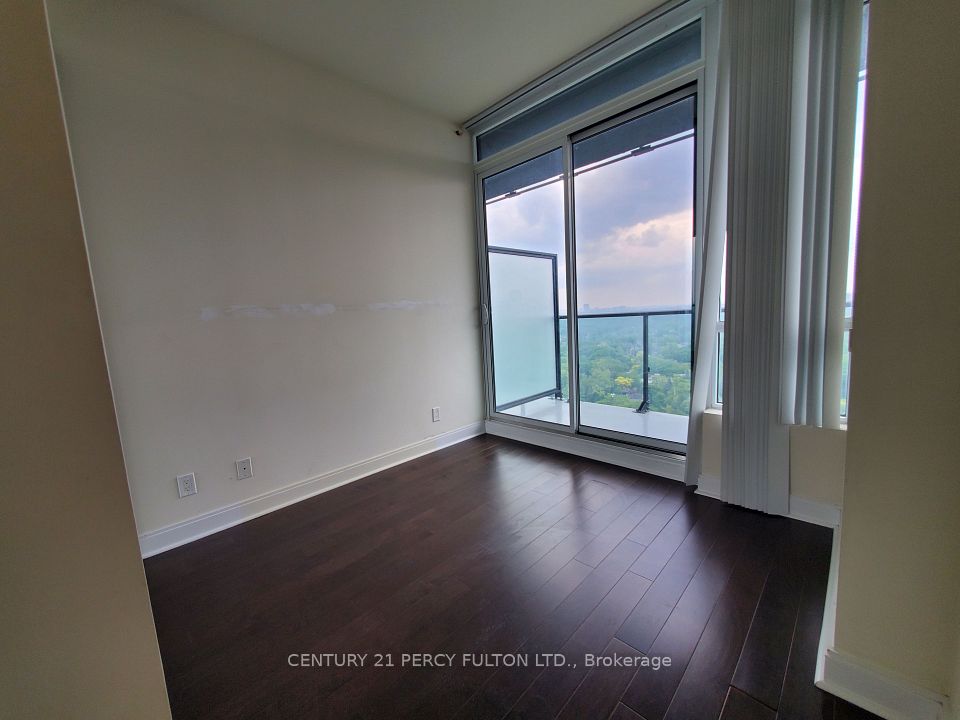 #2606 - 825 Church Street, Toronto, ON M4W 3Z4