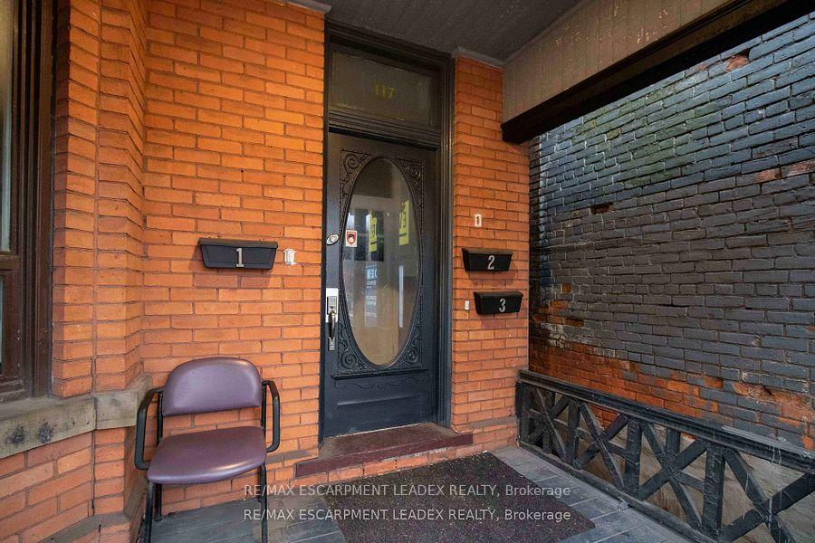 417 King Street, Hamilton, ON L8P 1B5