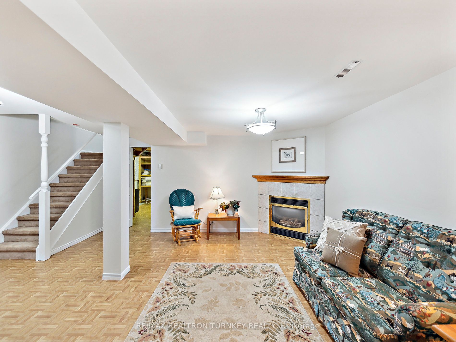 378 Ashworth Drive