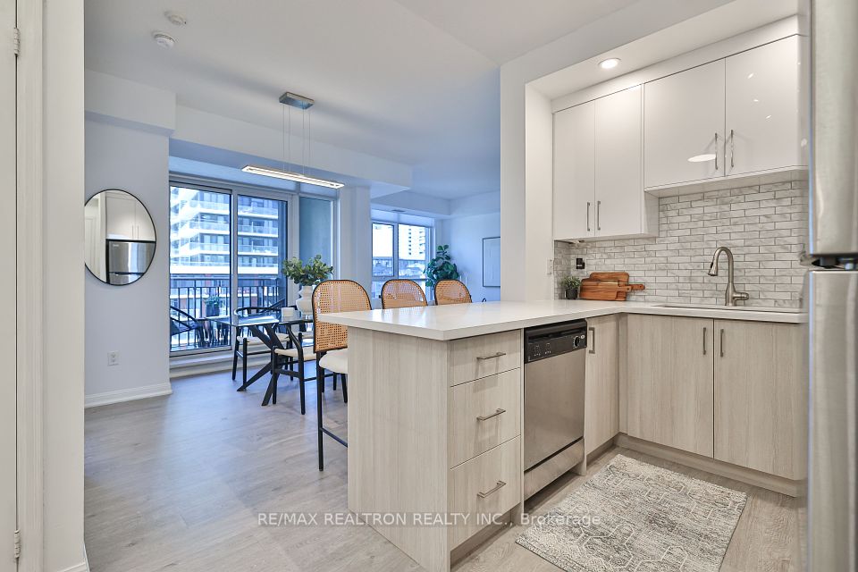 #710 - 21 Grand Magazine Street, Toronto, ON M5V 1B5