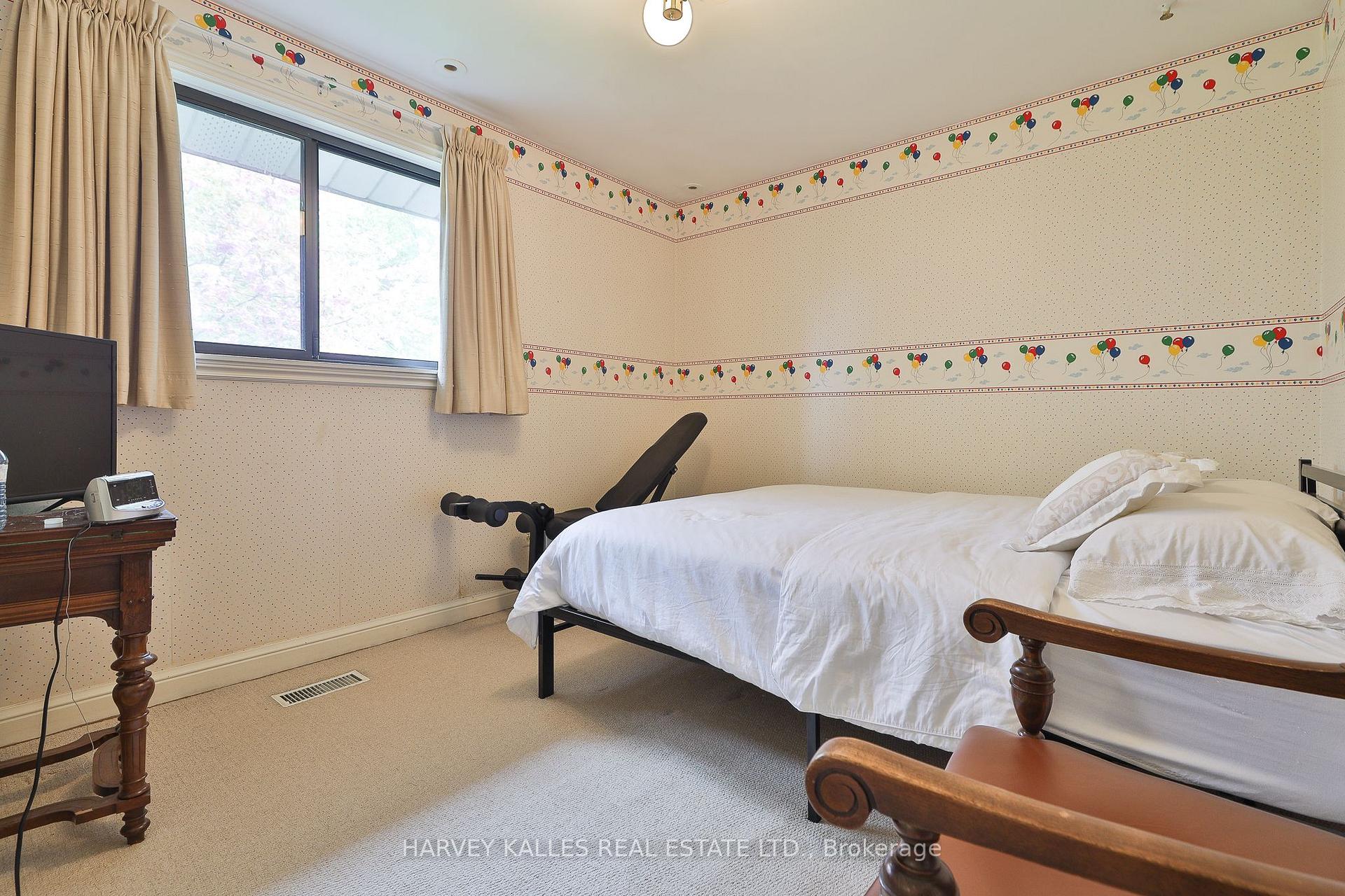 24 Balding Court