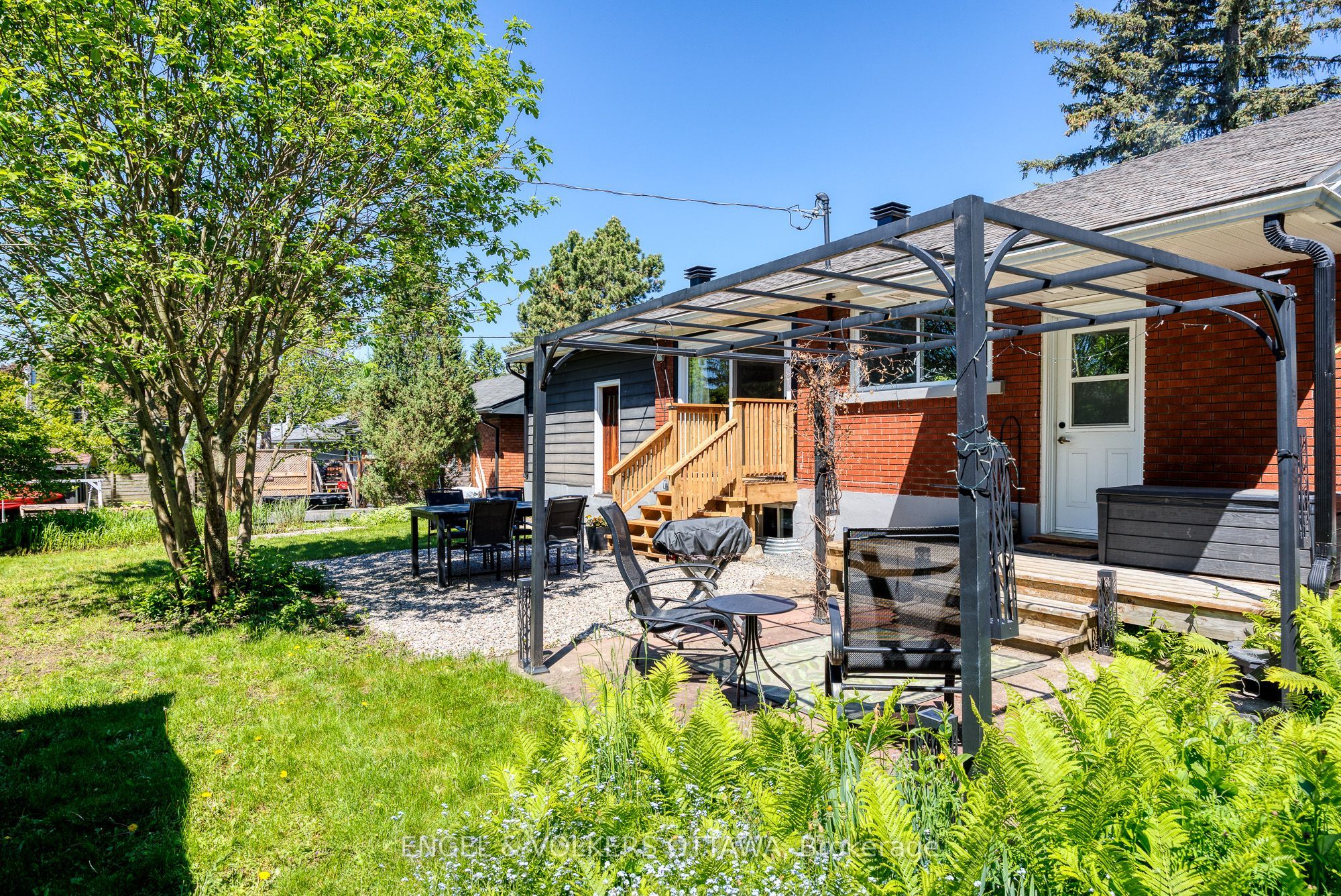 190 Crestview Road