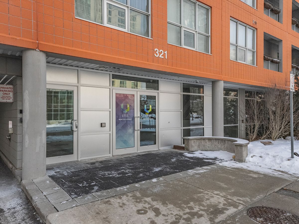 321 Spruce Street 709