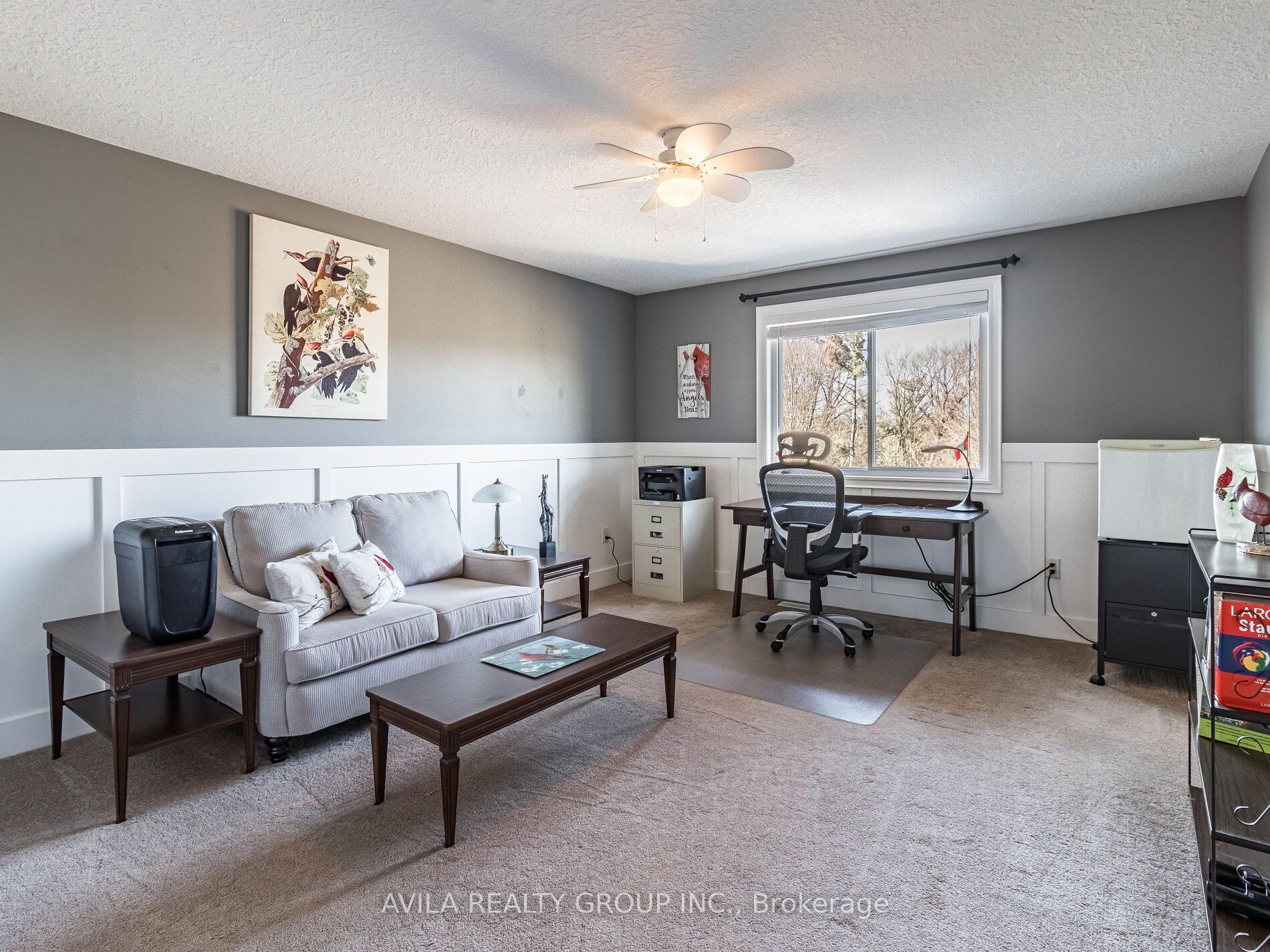 950 Booth Avenue