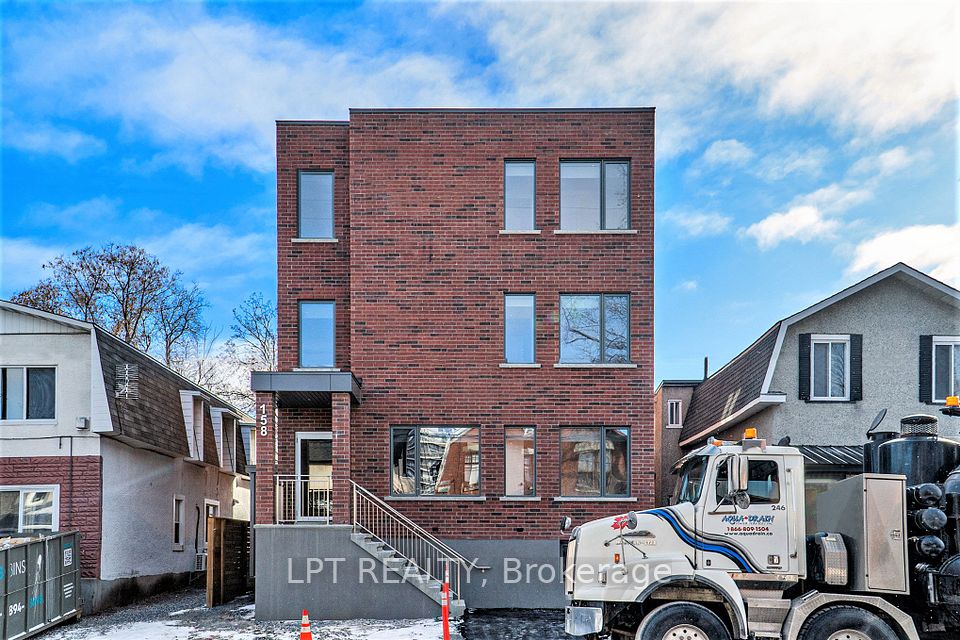 158 Laval