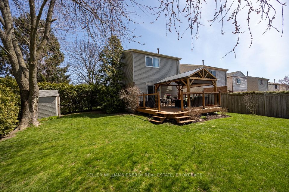 820 Finley Avenue, Ajax, ON L1S 3R8