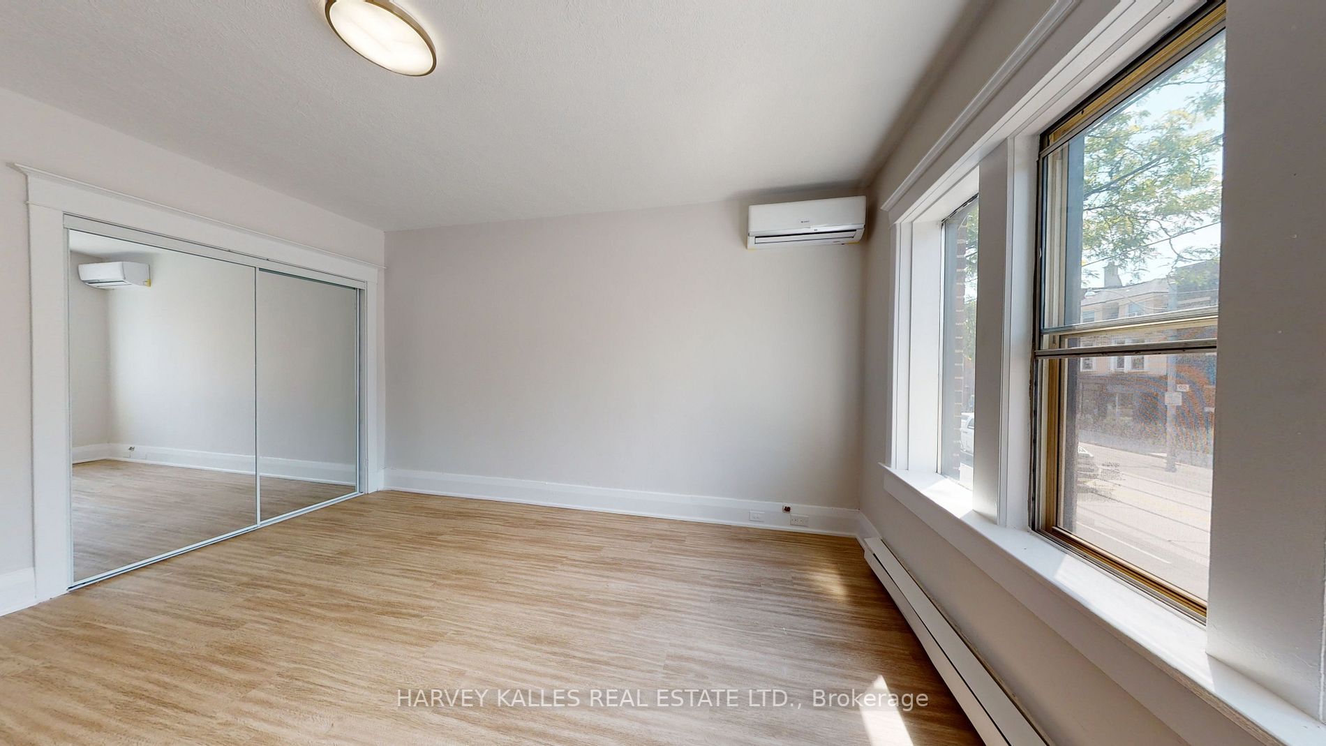 1065 Bathurst Street 3