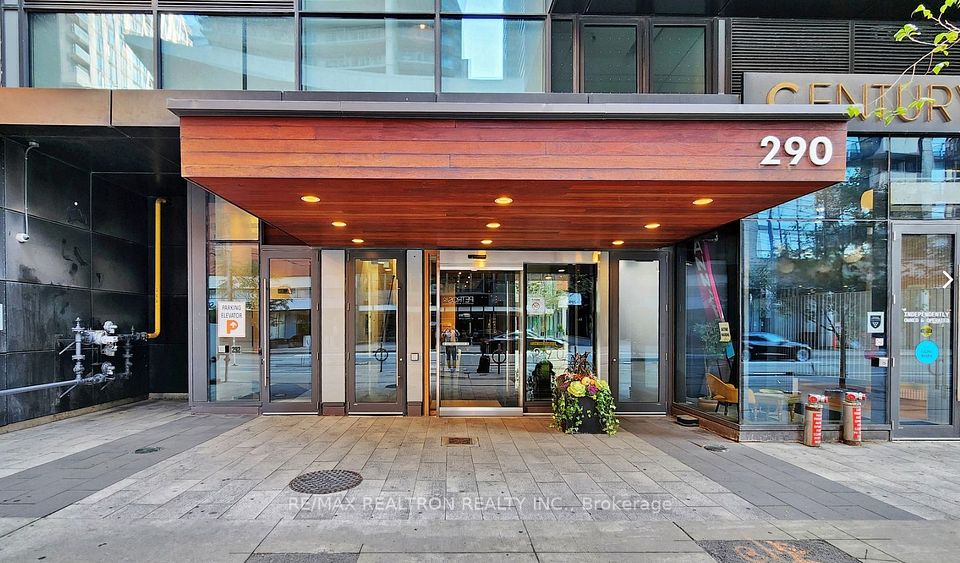 290 Adelaide Street