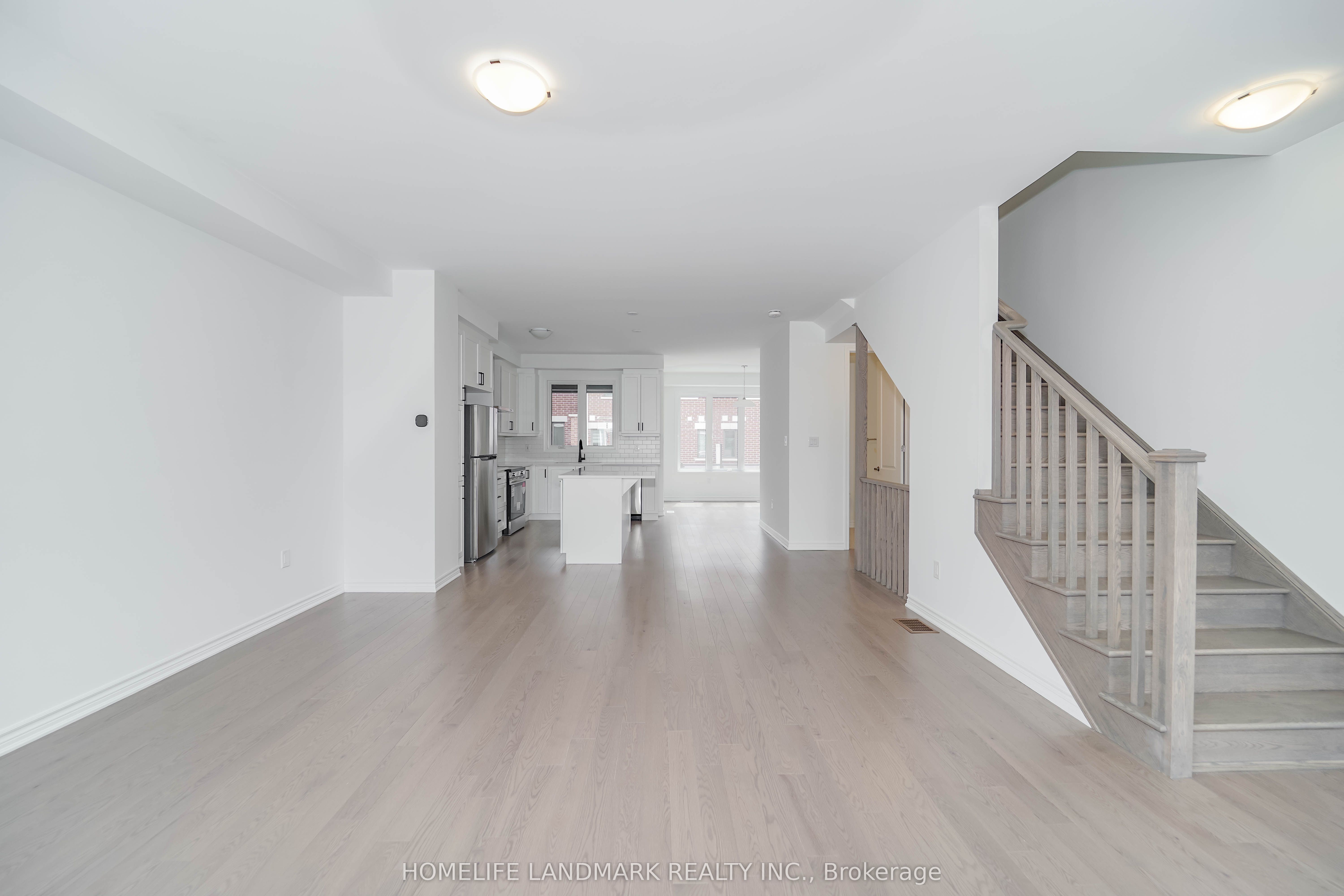 5 Wisla Avenue