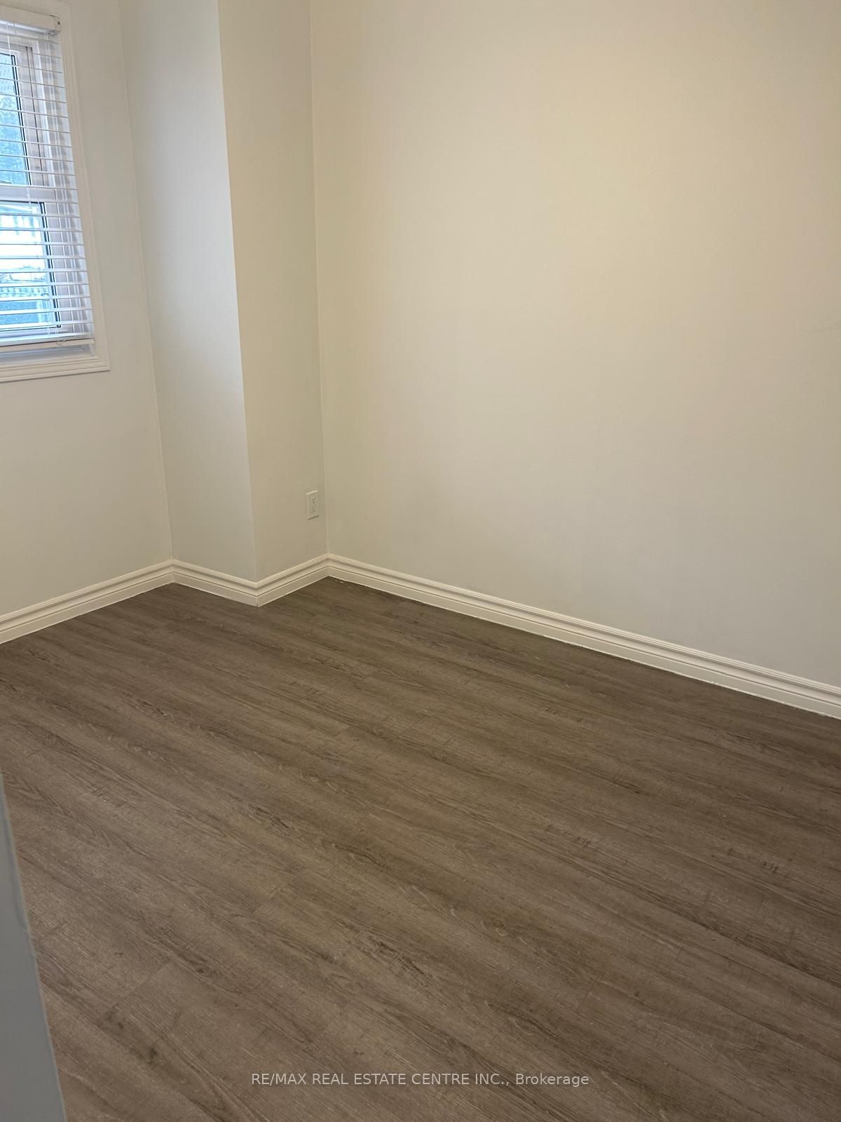 420 Pioneer Drive, #3