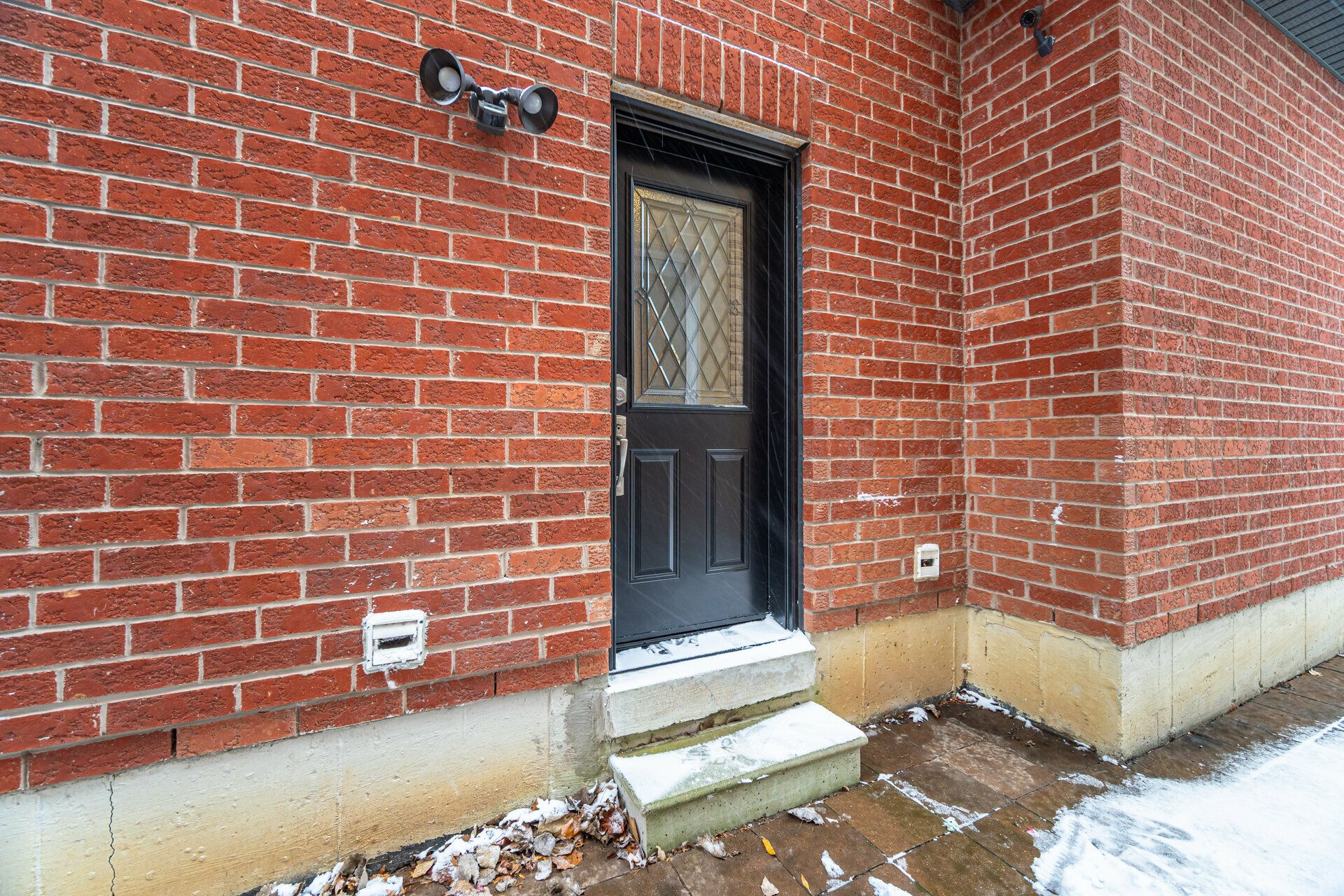 17 Belleville Drive