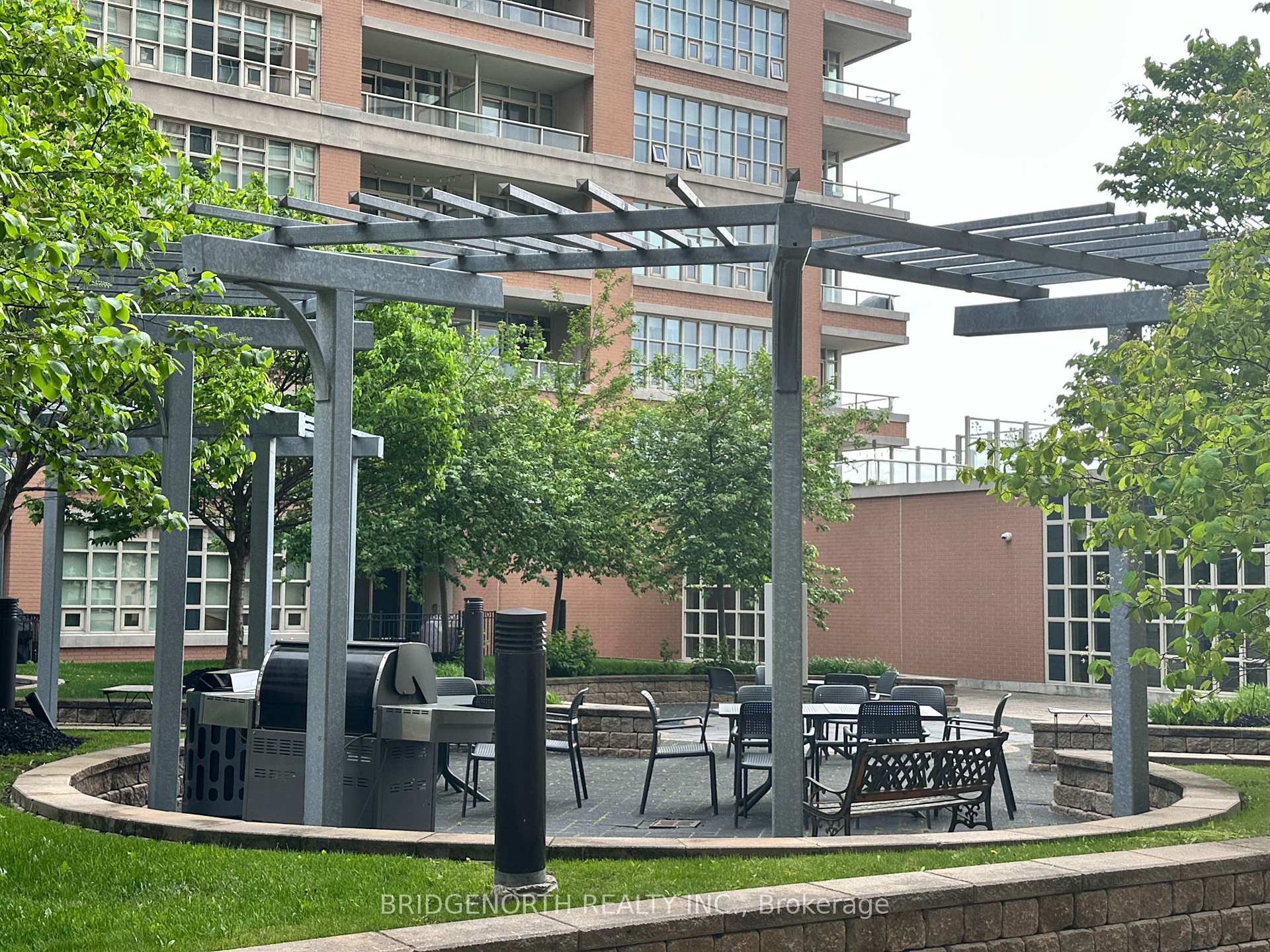 2 Bedrooms Condo at 75 East Liberty, Toronto For sale