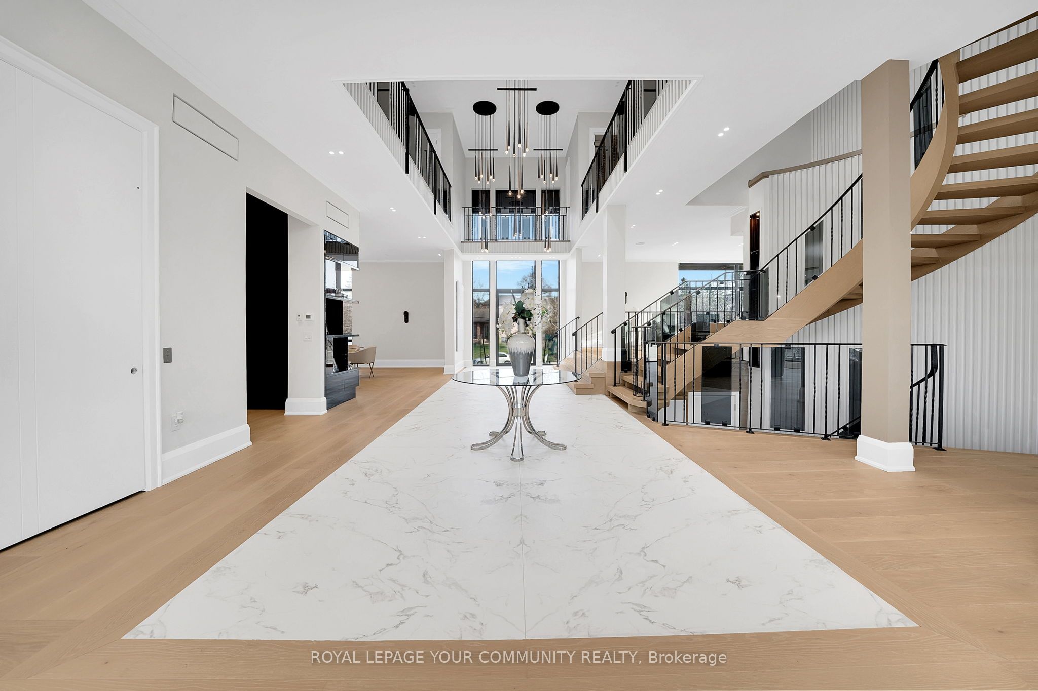 8 Poplar Drive