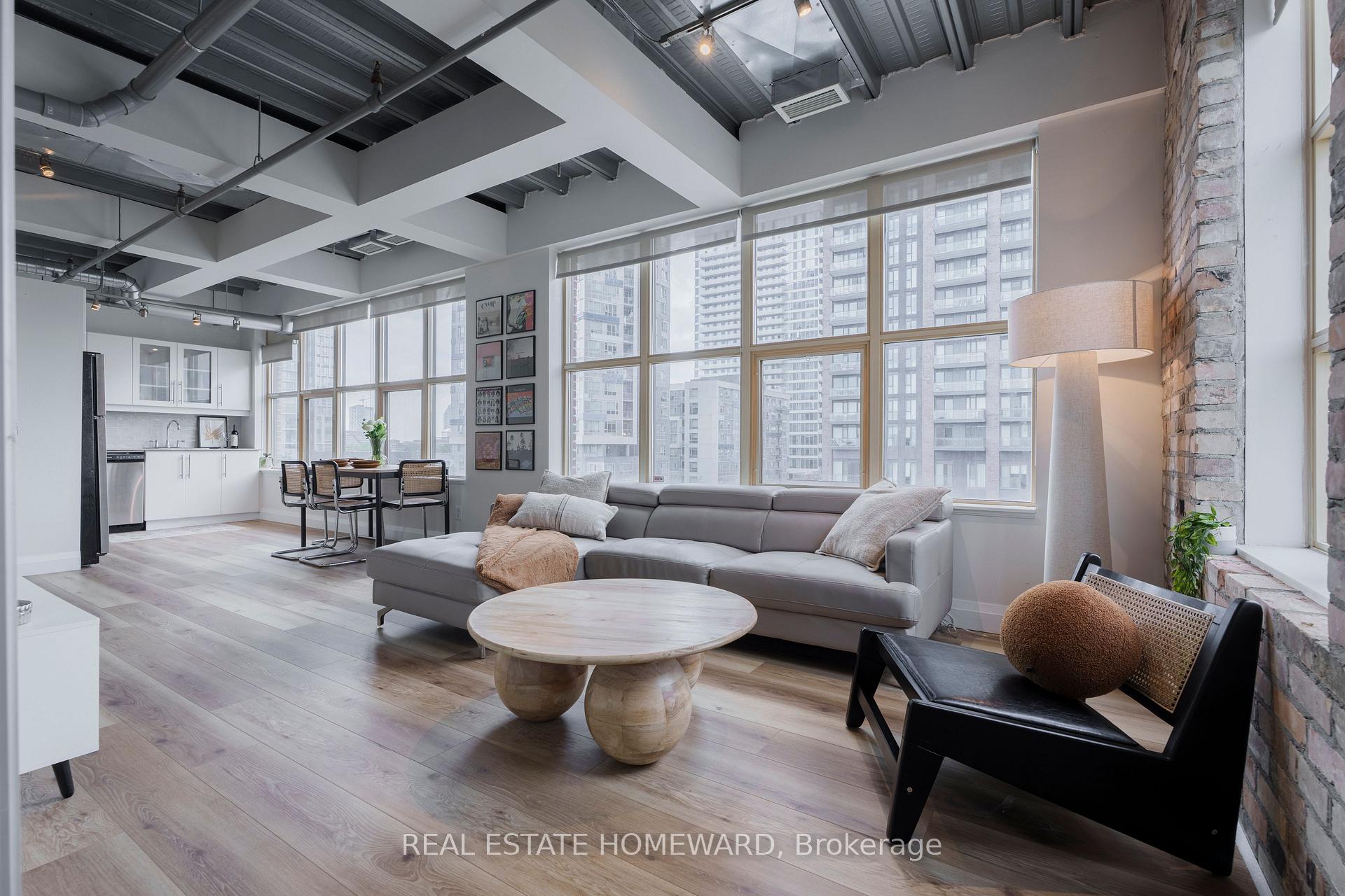 1 Bedroom Condo at 736 Dundas, Toronto For sale