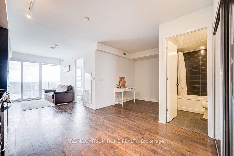 501 Yonge