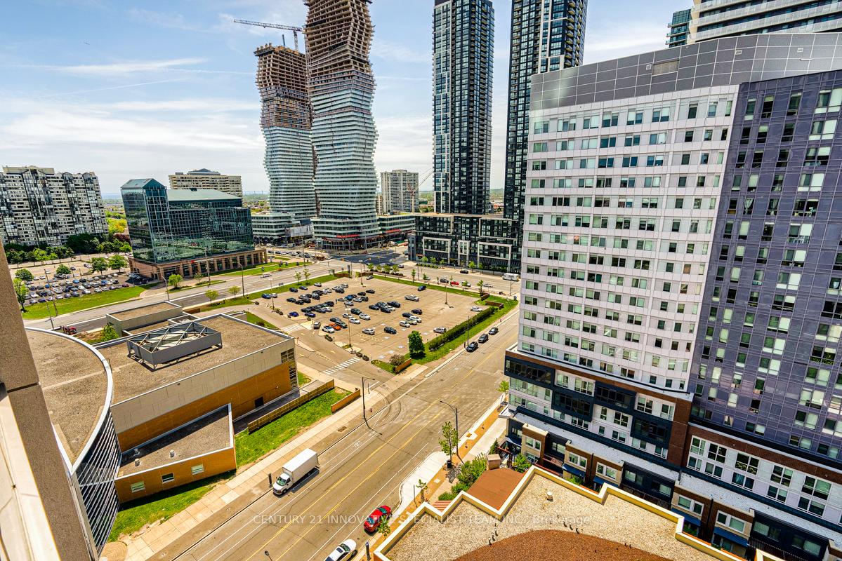 2 Bedrooms Condo at 4080 Living Arts,  Mississauga For sale