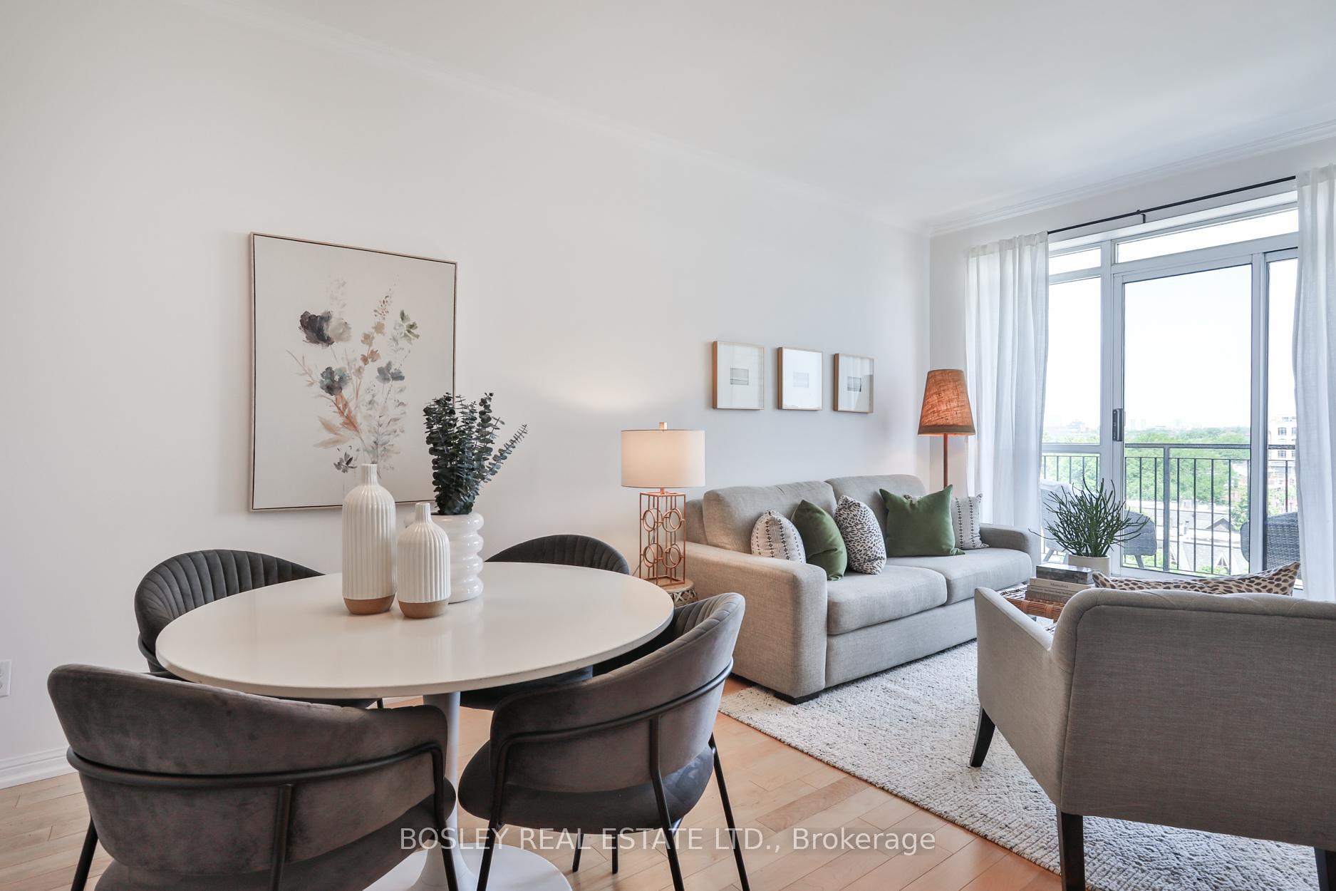2 Bedrooms Condo at 1000 King, Toronto For sale