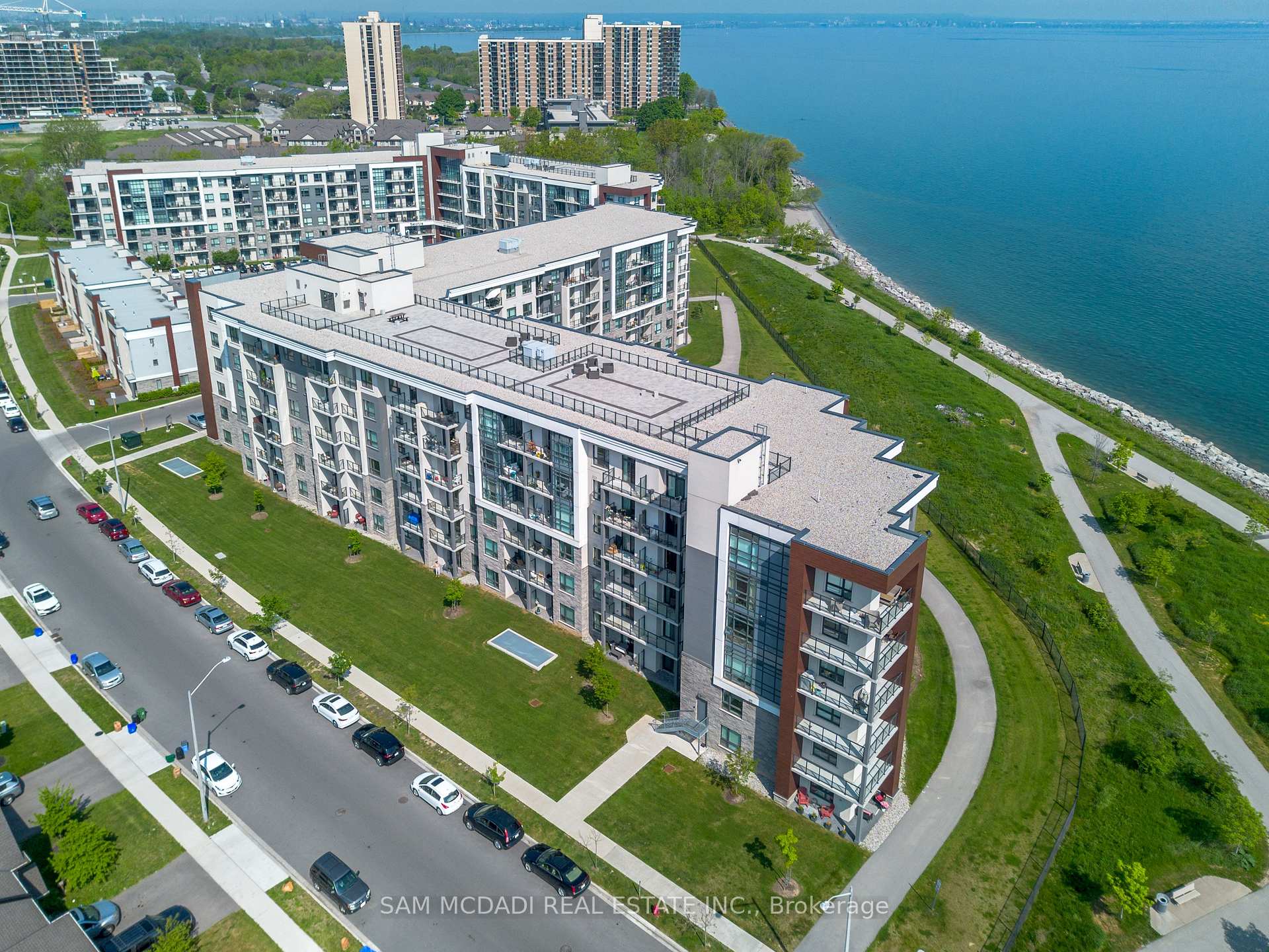 1 Bedroom Condo at 101 Shoreview, Hamilton For sale