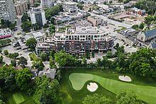 1 Bedroom Condo at 9 Burnhamthorpe, Toronto For sale