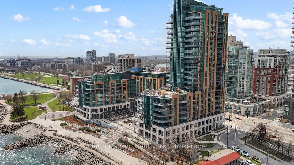 2060 Lakeshore