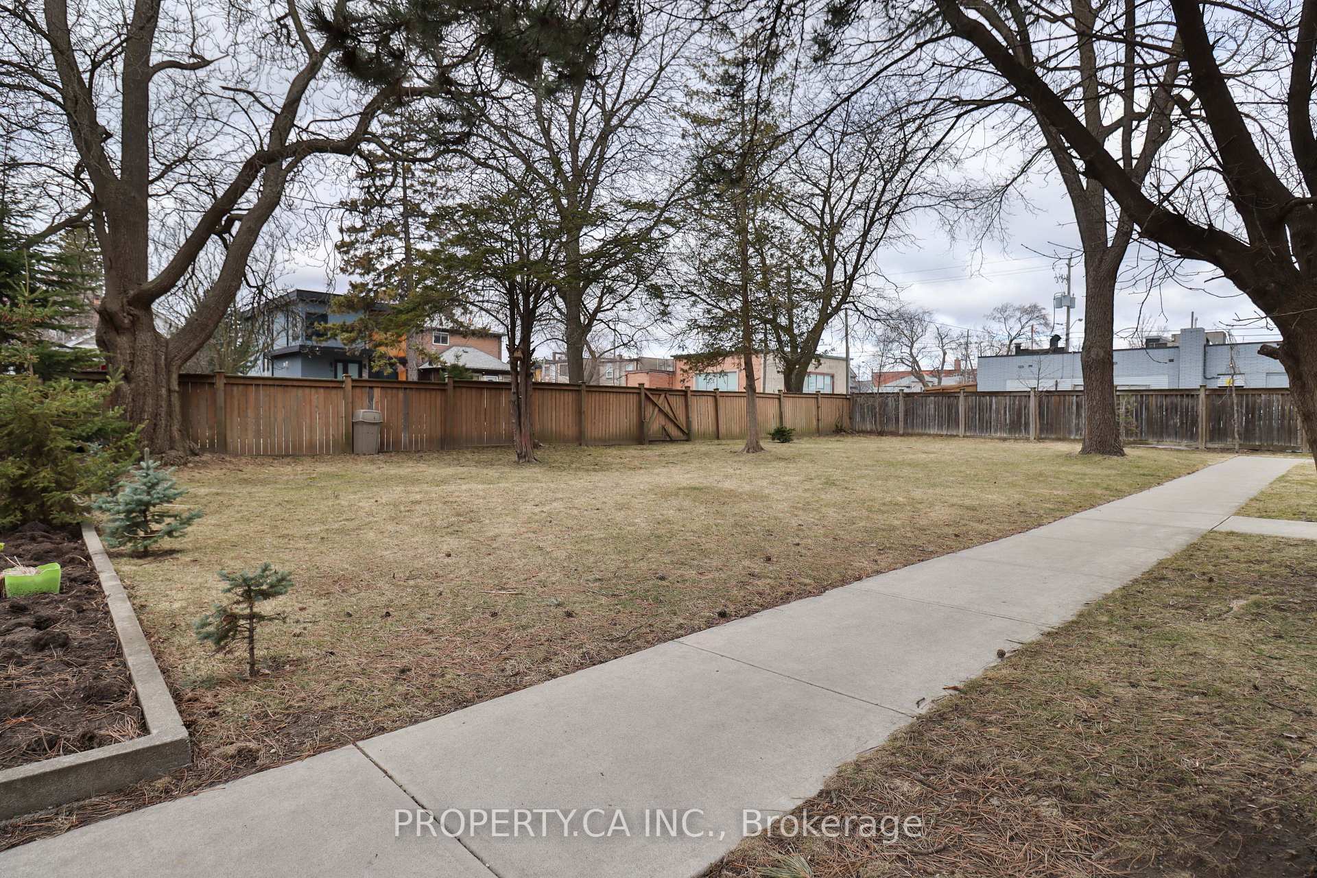 2 Bedrooms Co-op at 3625 Lakeshore, Toronto For sale