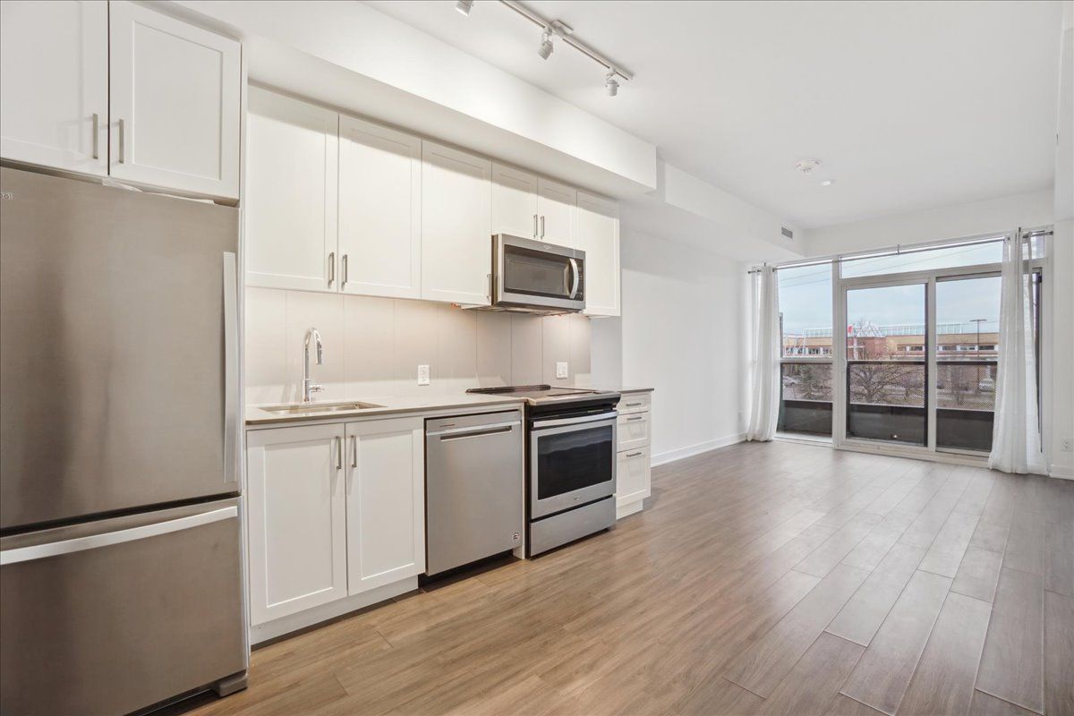 681 Yonge Street 209