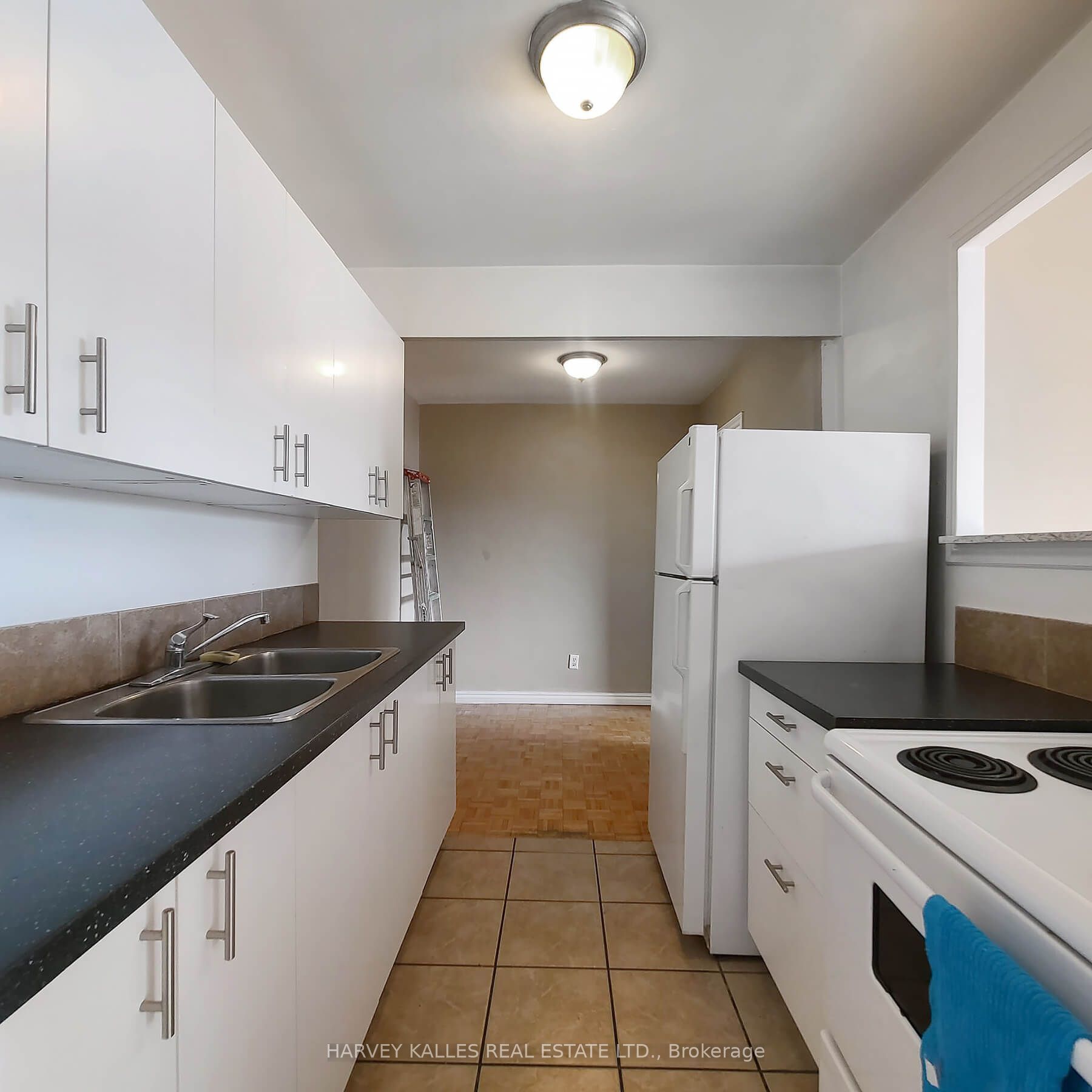 80 Blackfriar Avenue 308