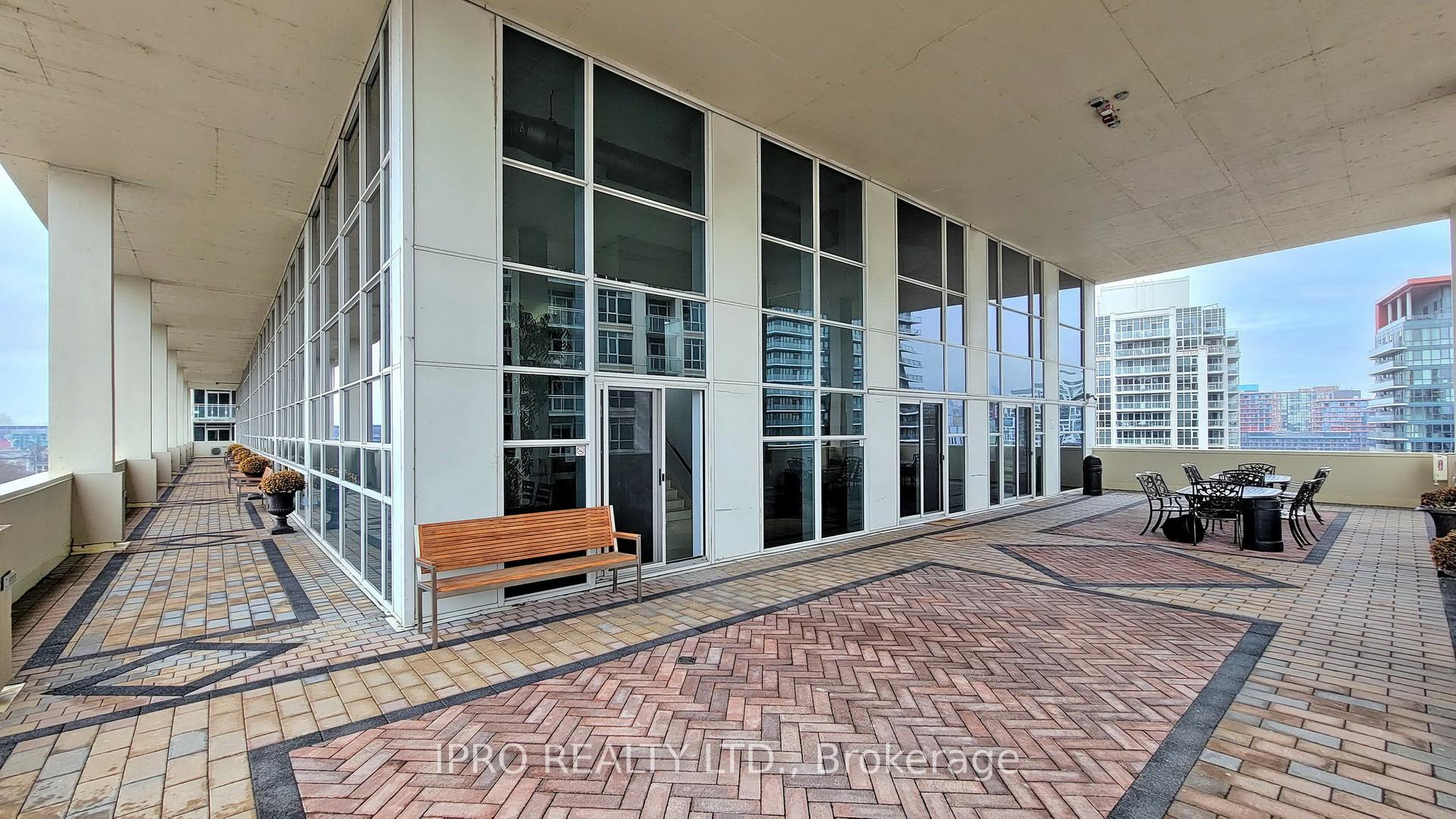 2 Bedrooms Condo at 628 Fleet, Toronto For sale