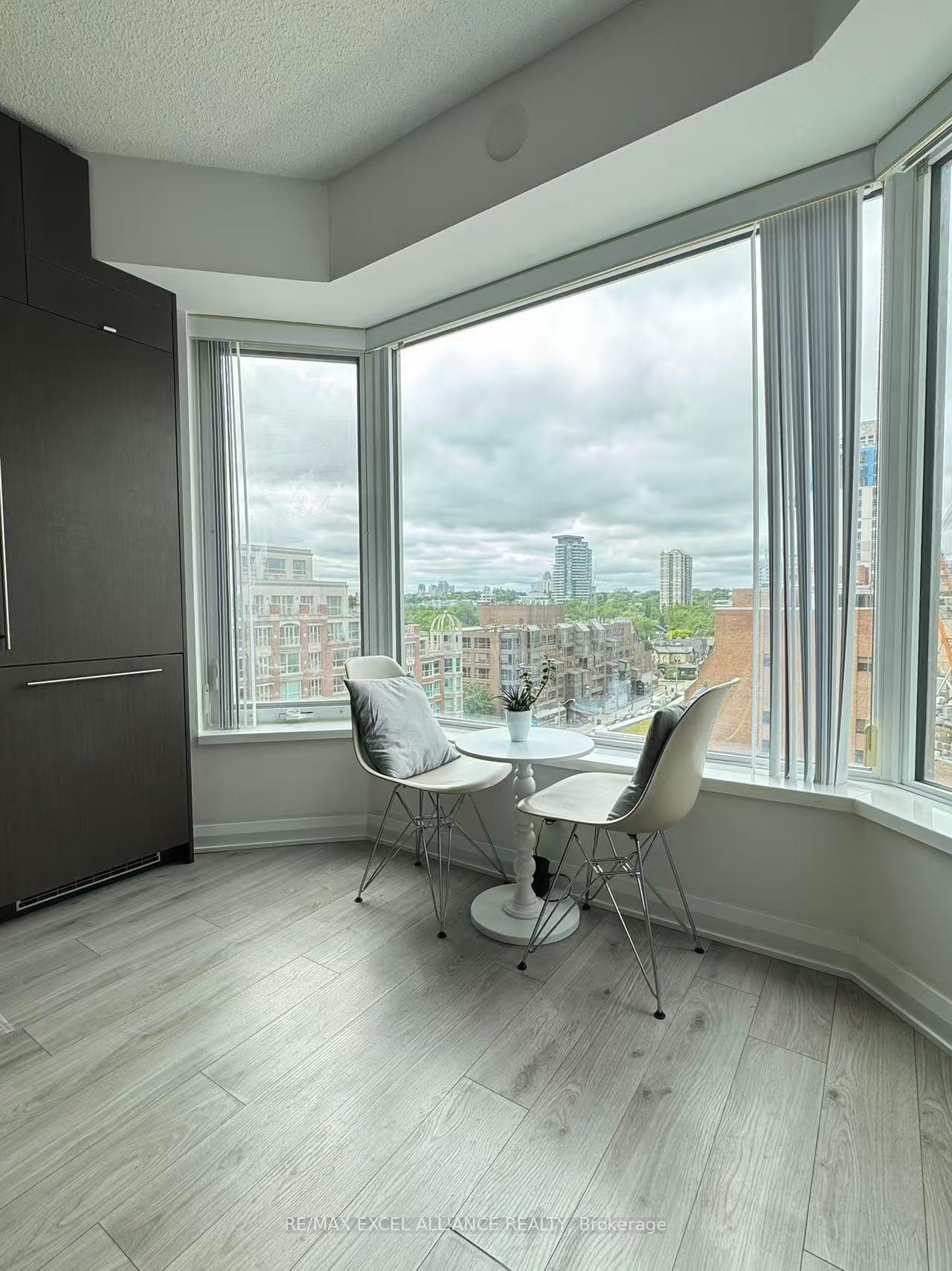 2 Bedrooms Condo at 155 Yorkville, Toronto For sale