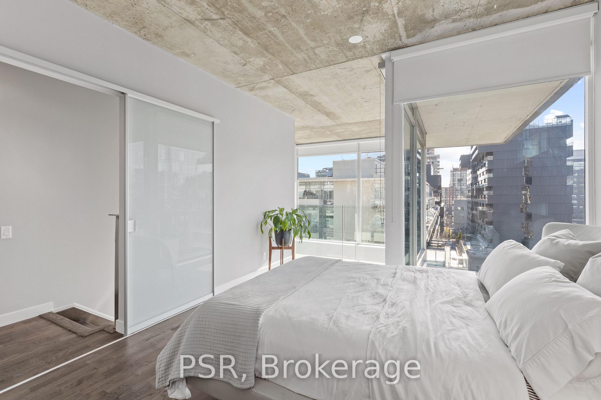 2 Bedrooms Condo at 75 Portland, Toronto For sale