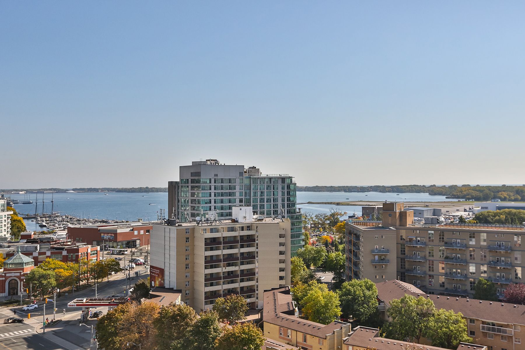 21 Grand Magazine Street 1402