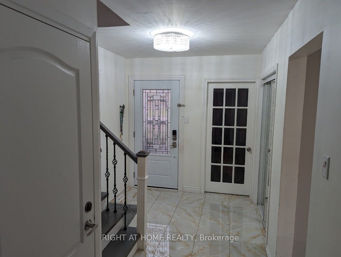 148 Sexton Crescent