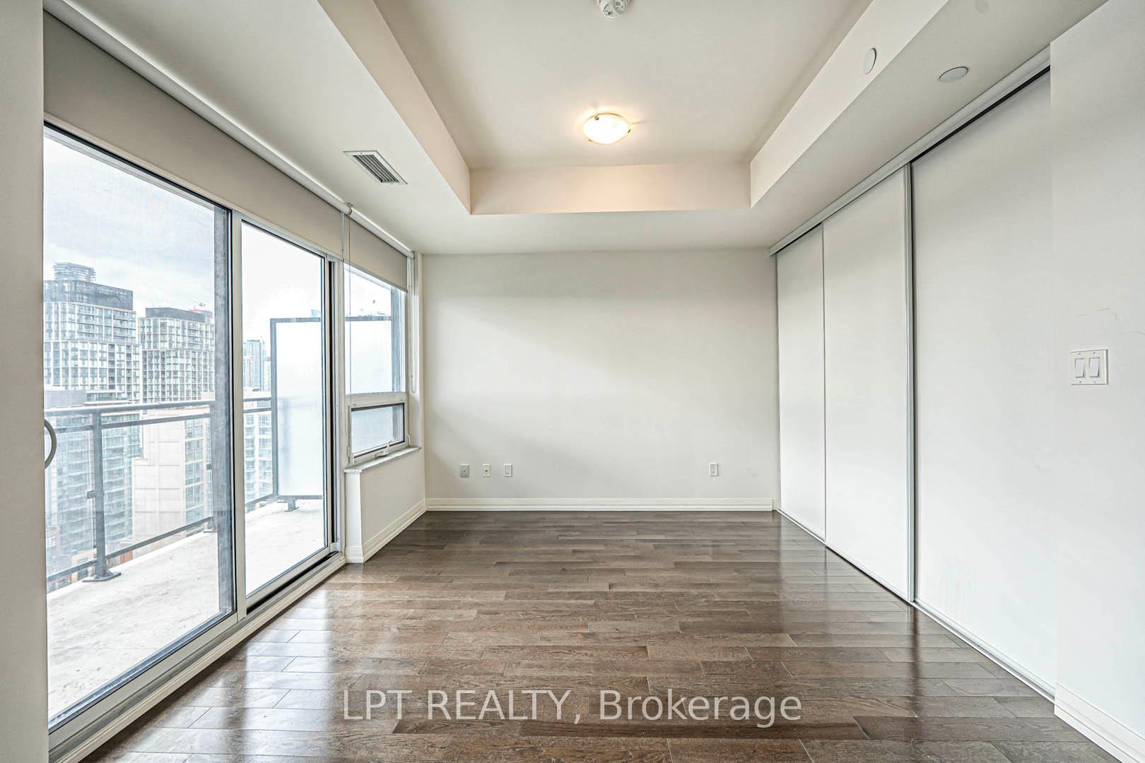 Condo at 460 Adelaide,  Toronto For sale