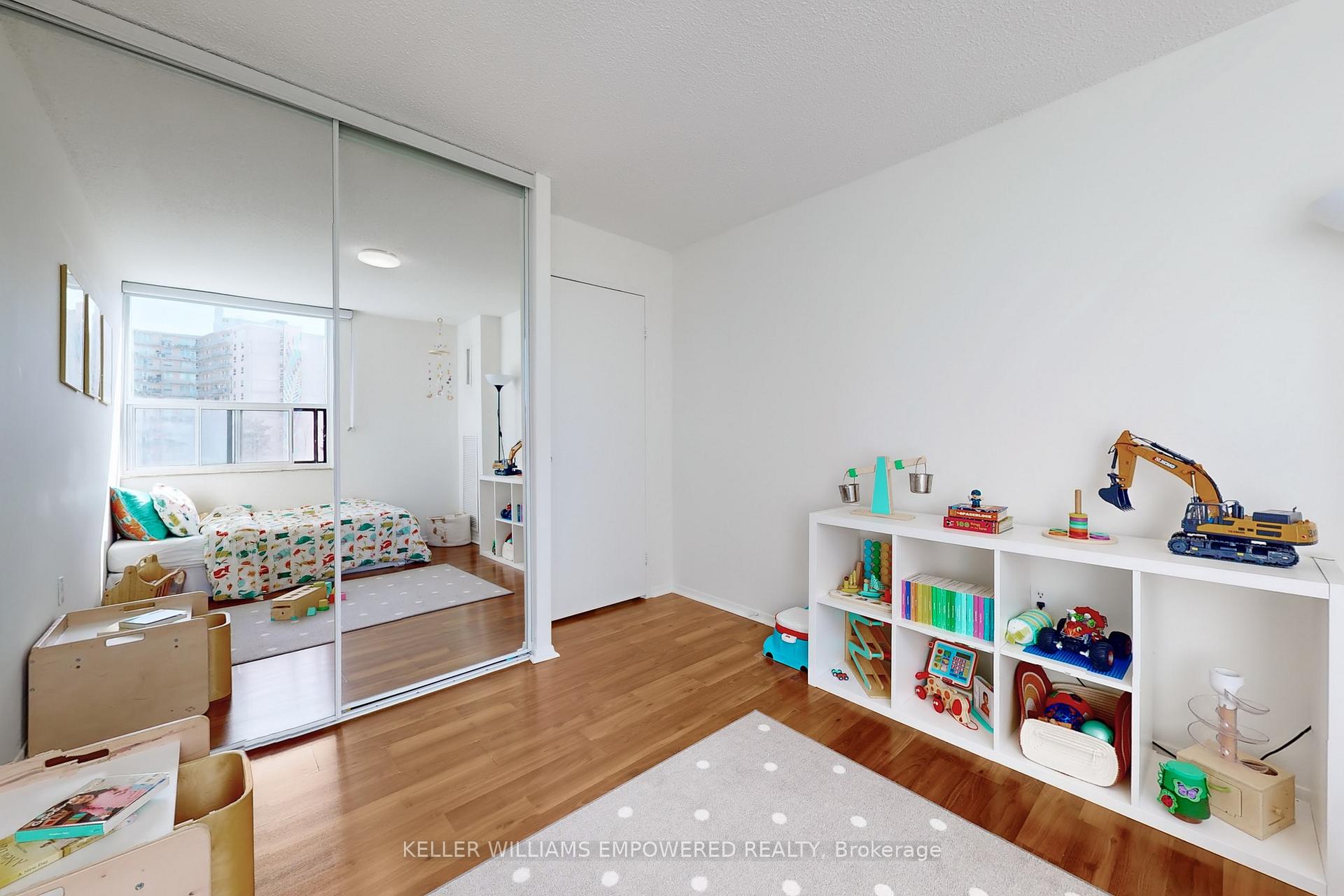 2 Bedrooms Condo at 4060 Lawrence, Toronto For sale