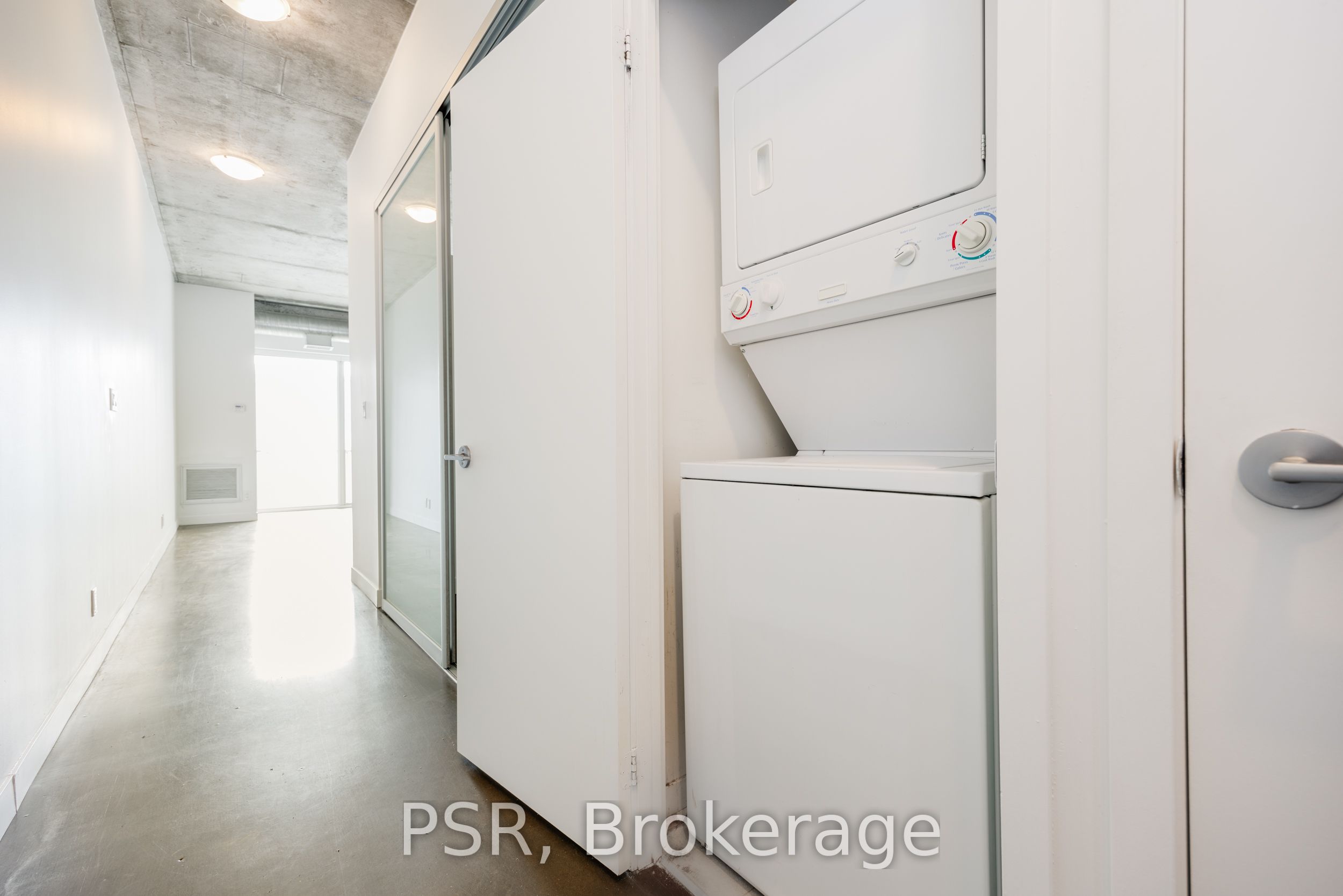 201 Carlaw Avenue, #311
