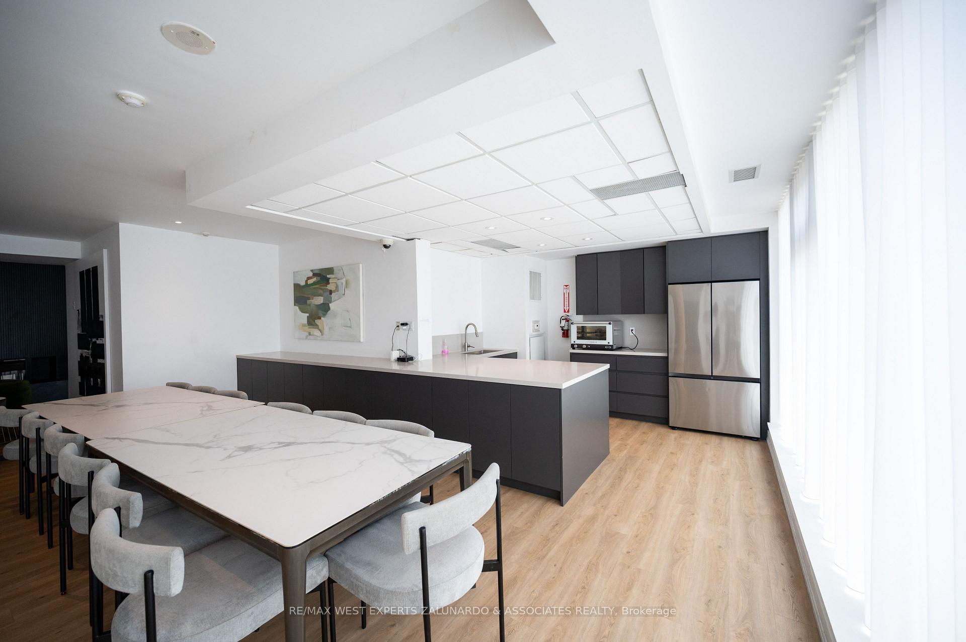 2 Bedrooms Condo at 59 East Liberty, Toronto For sale