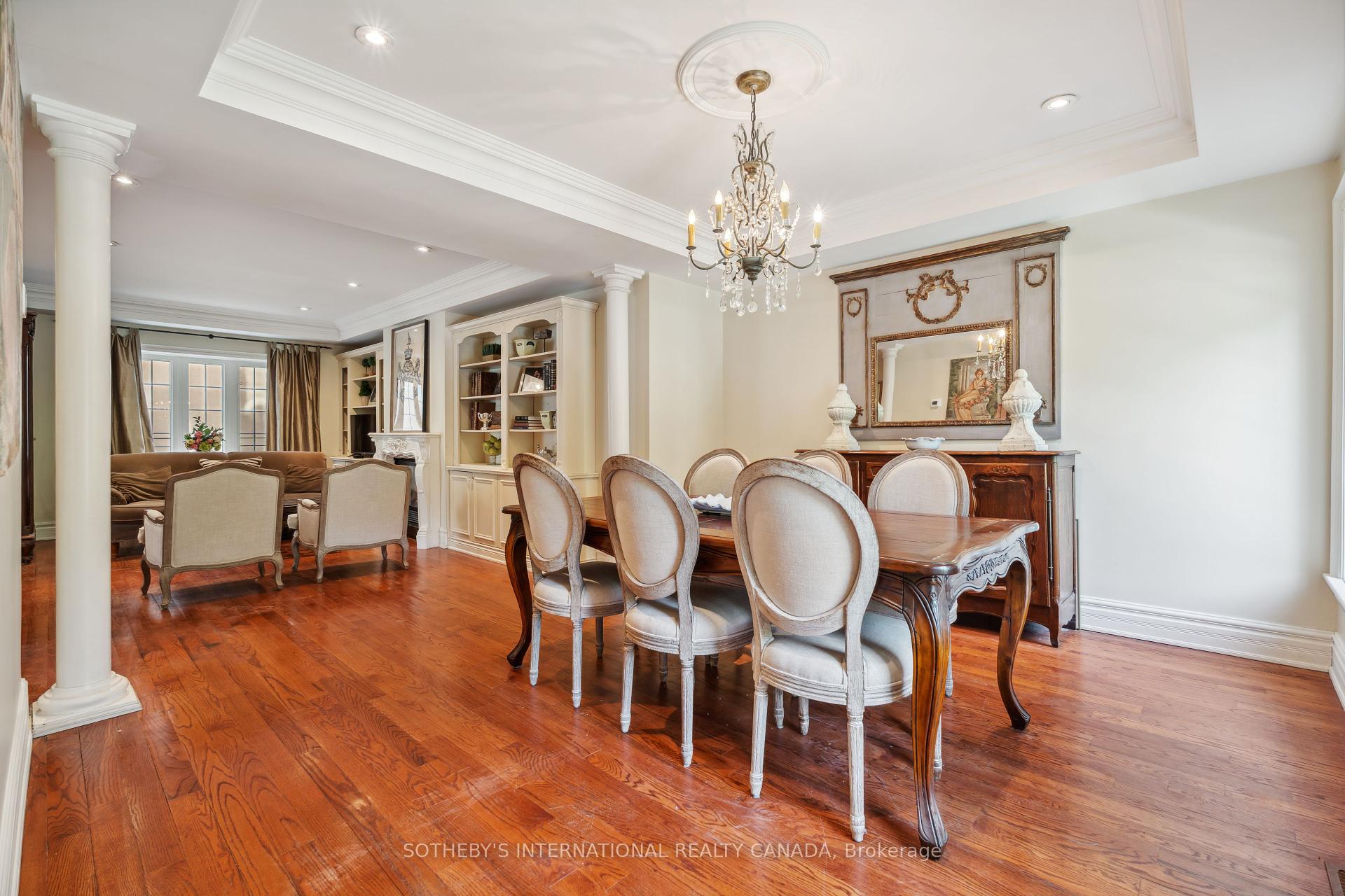3 Bedrooms Condo at 16 Relmar, Toronto For sale
