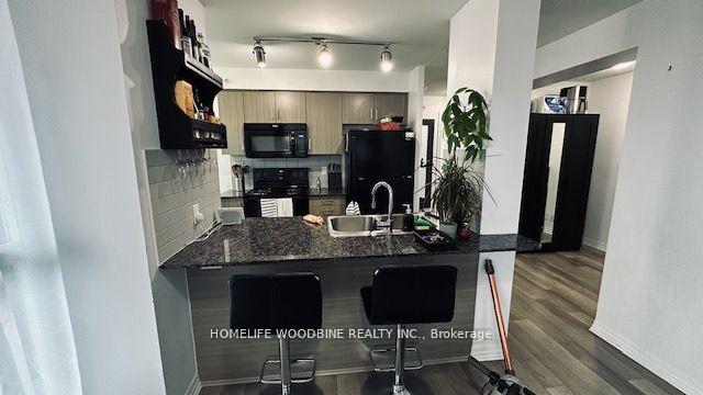 3 Bedrooms Condo at 80 Esther Lorrie, Toronto For sale