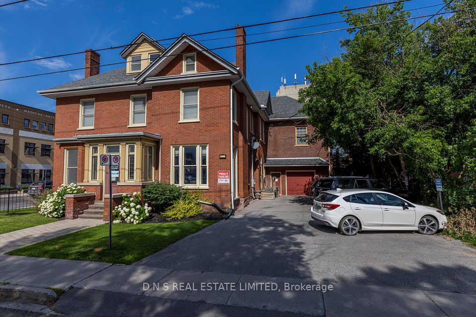 318 Stewart
