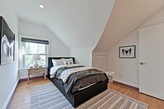 18 Barton Avenue