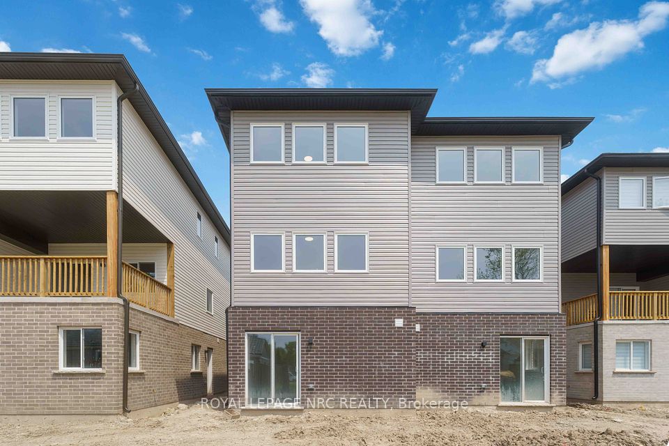 71 Superior Street, Welland, ON L3B 3A6