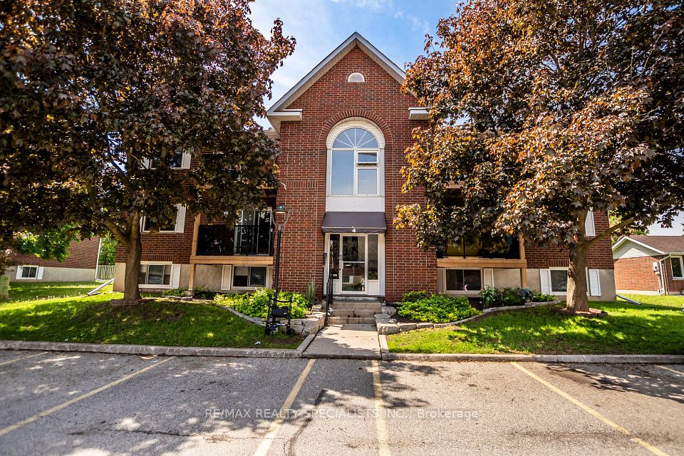 565 Greenfield Avenue
